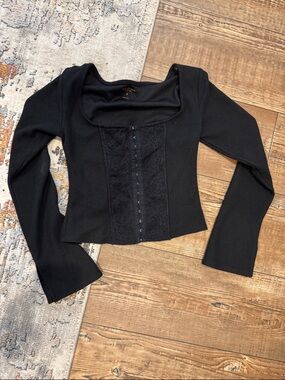 Black Lace-Front Ribbed Long-Sleeve Top